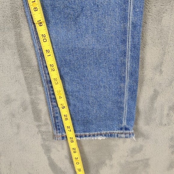 American Eagle Outfitters High Rise Blue Jeans - Picture 5 of 9